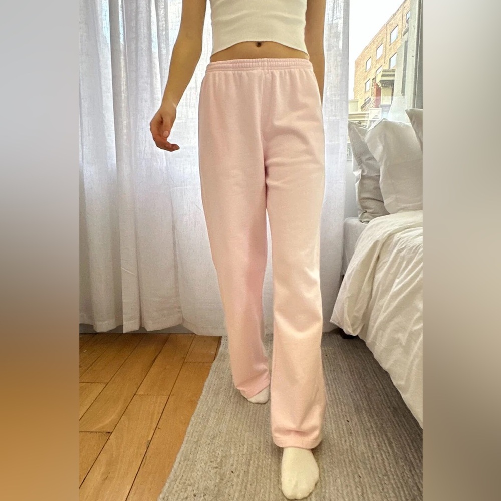 Brandy melville Anastasia pink tie sweatpants